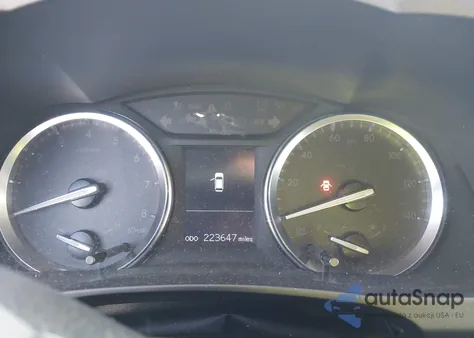 2015 Toyota Highlander Le Plus V6 из США, поврежденный, VIN 5TDZKRFH5FS109319